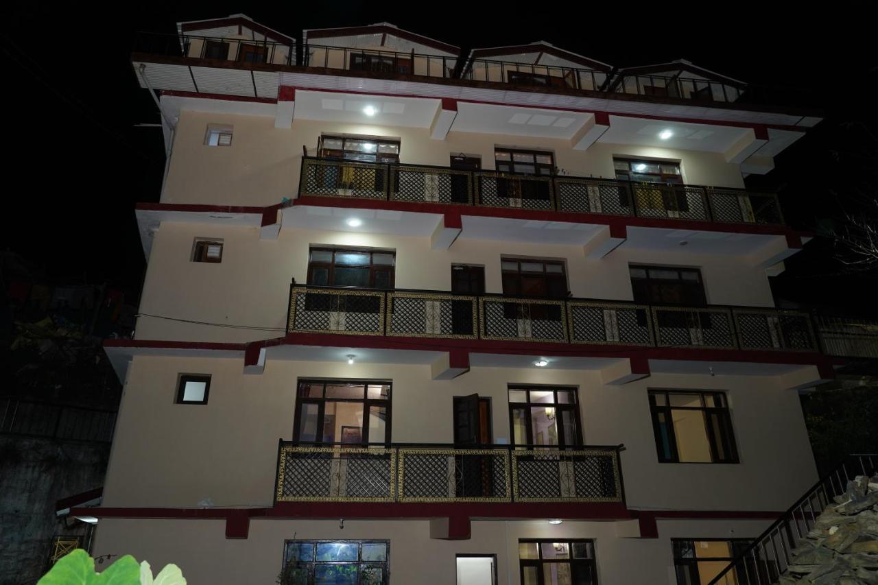 Shimla Pines Homestay المظهر الخارجي الصورة